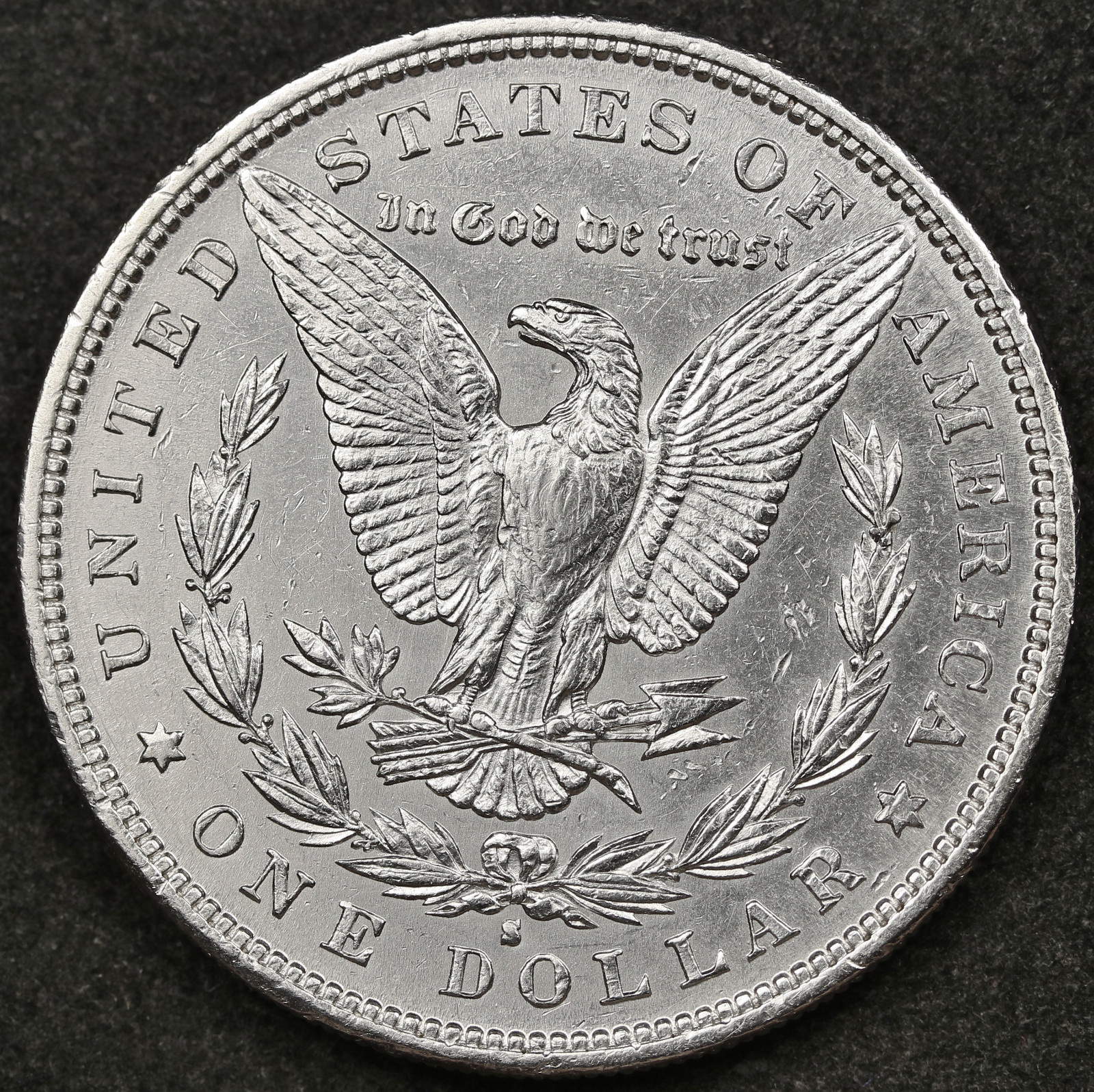 1882-s Morgan Silver Dollar. B.U. 94795 (Inventory G)