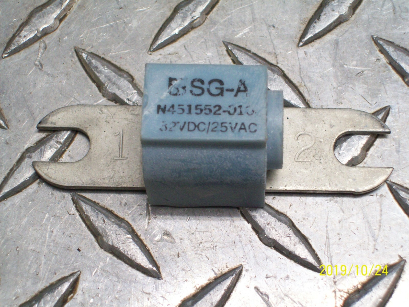 USG-A N451552-0101 LOW VOLTAGE ARRESTER ARRESTOR (see description)