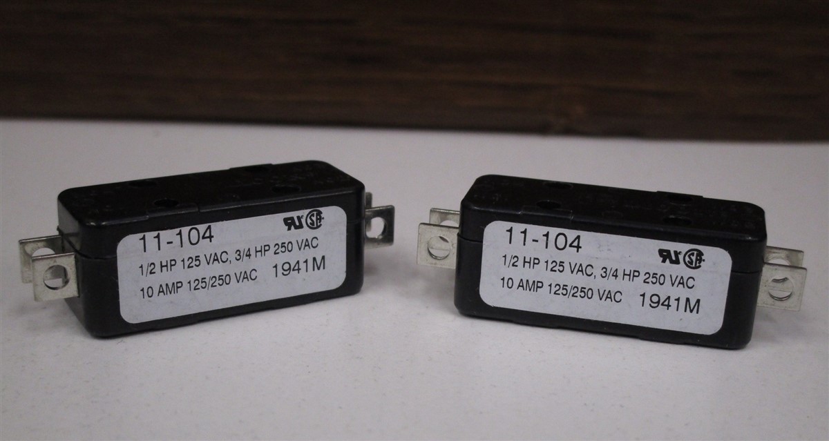 LICON Switch 11-1044 Lot of 2 1/2 HP 125VAC 3/4HP 250 VAC 10amp 1941M NEW