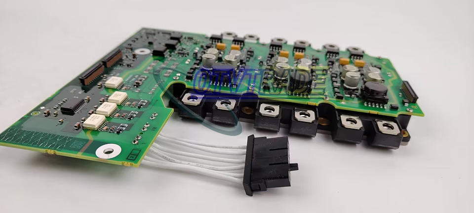 ONE SIEMENS A5E00765725 POWER DRIVER BOARD NEW WITH MODULE 6MBI450U-120-02