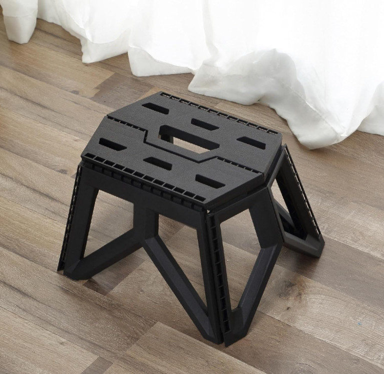 Portable Folding Camping Stool – Lightweight Outdoor Fishing Chair Seat