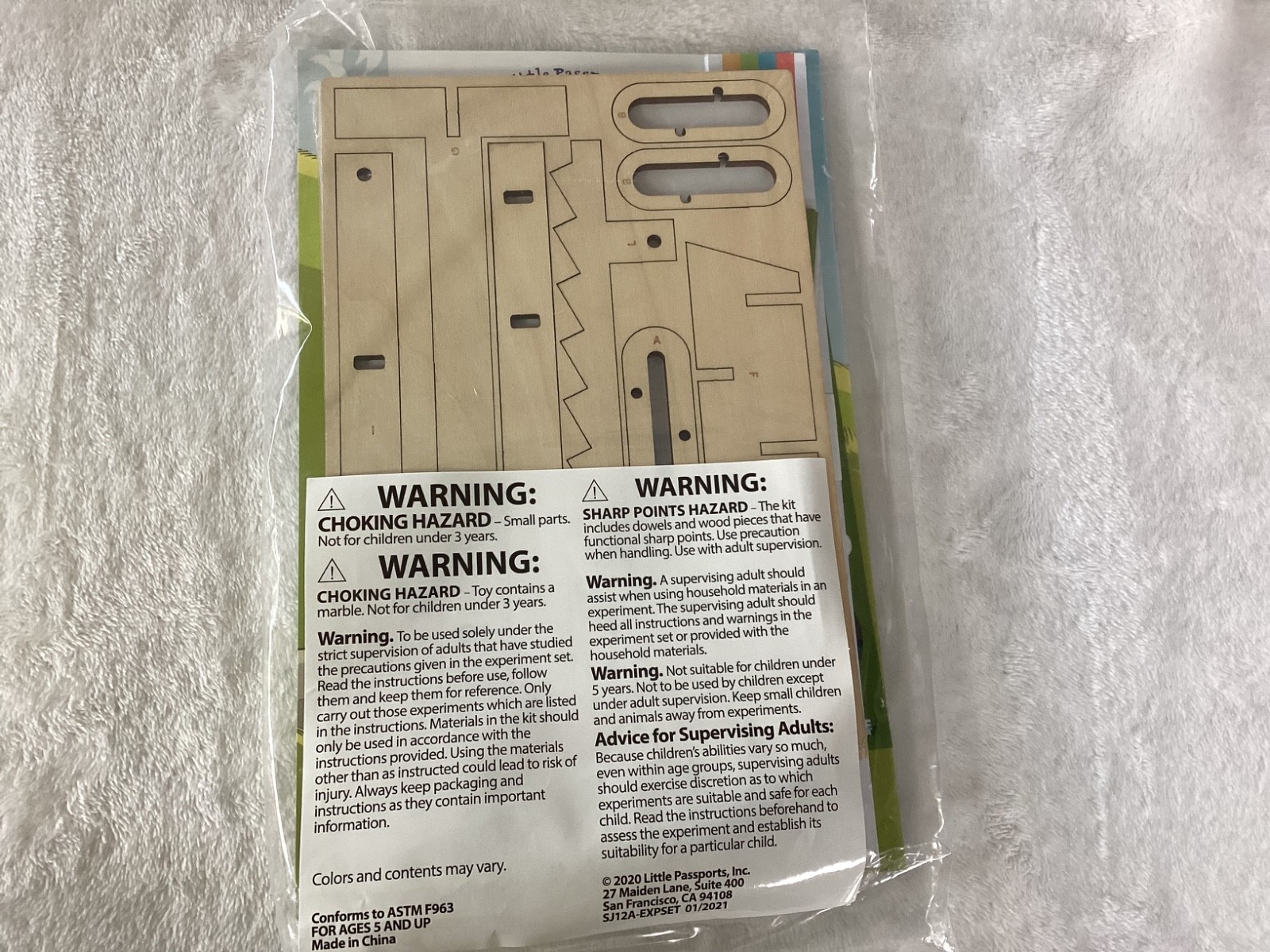2 Little Passports Science Junior Kits “Robots” & “Gravity & Motion”