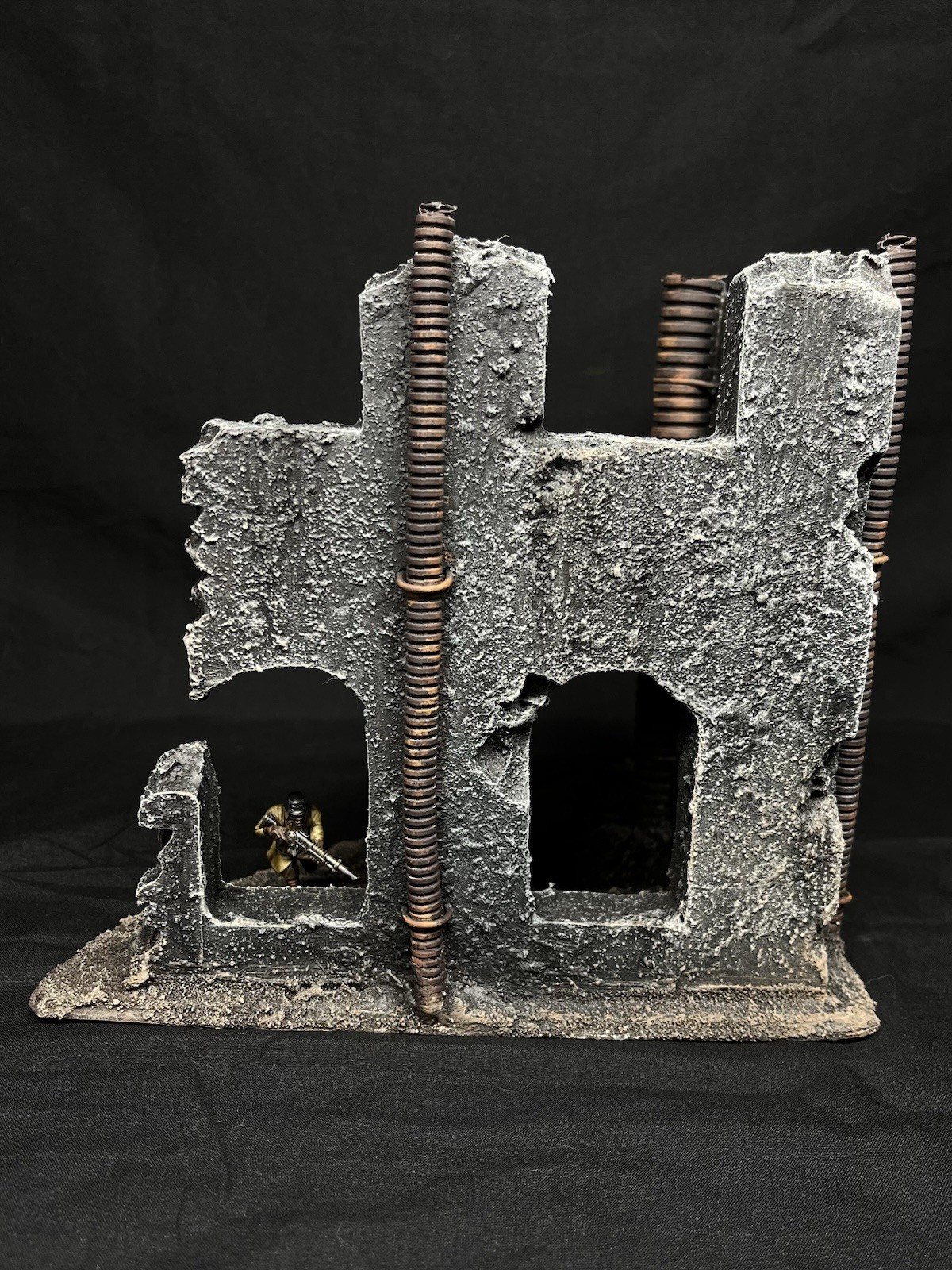 Warhammer 40K Compatible Corner Ruins Terrain Painted Tabletop Wargaming Scenery
