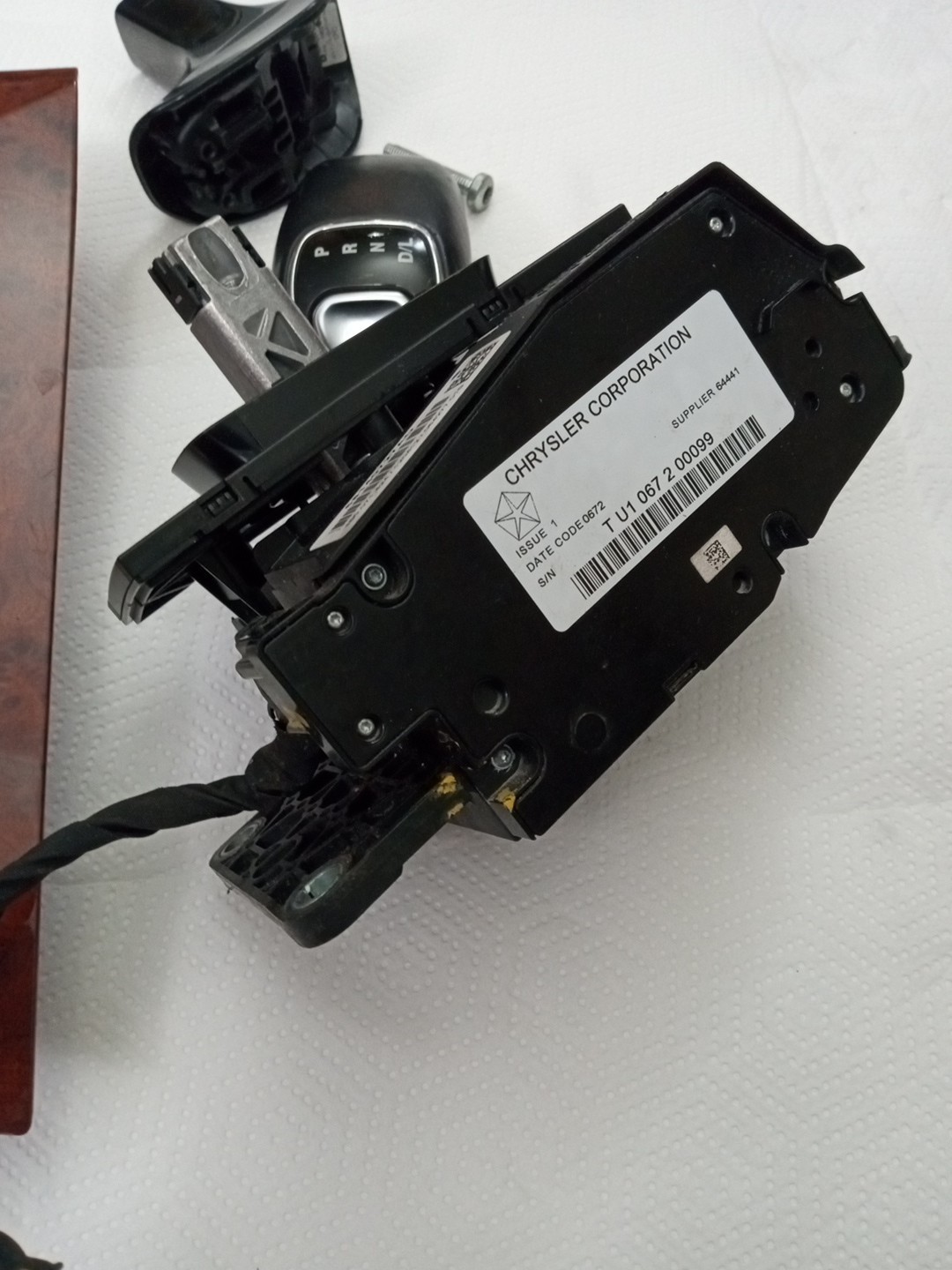 12-13 Dodge Charger Chrysler 300 Automatic 8 Speed Floor Shifter 68140727AD OEM