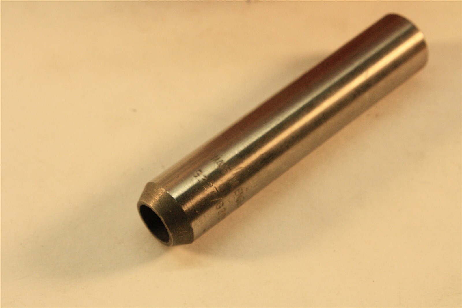 Valve Guide Intake & Exhaust for AUSTIN A40 AH Sprite 9C 948cc James UK NOS EACH