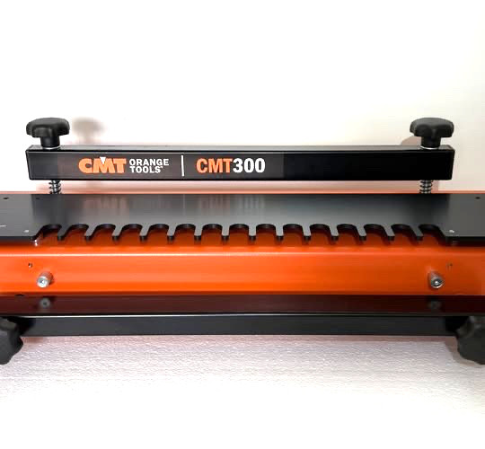 CMT 300 ORANGE TOOLS UNIVERSAL 12" DOVETAIL   JIG   JOINTING SYSTEM