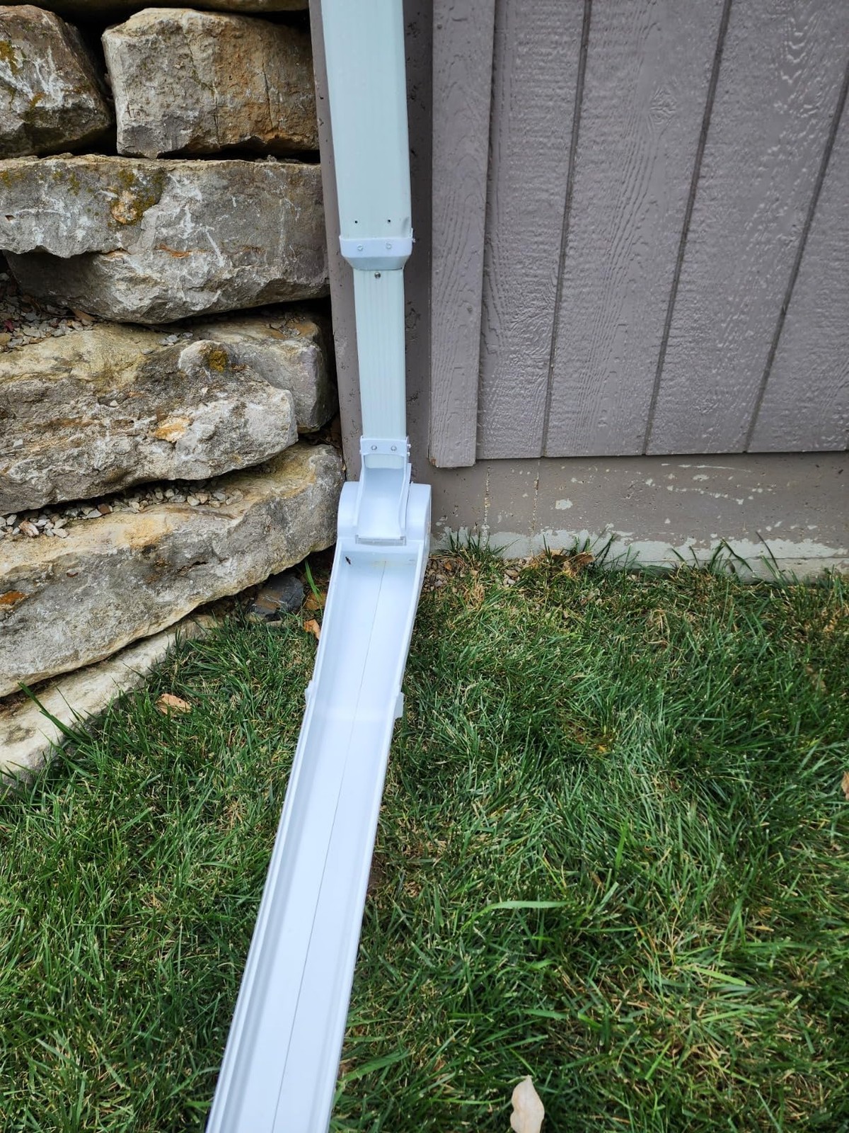 Gutter Downspout Adapter 3x4 to 2x3, White 2-Pack for Easy Installation