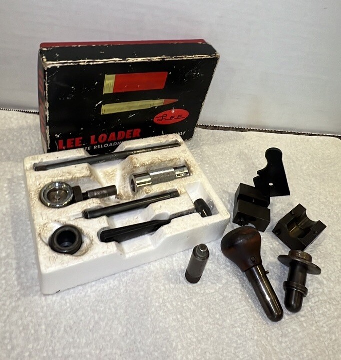 Vintage Lee Reloading Kit And Ideal Bullet Mold Single Cavity UNTESTED