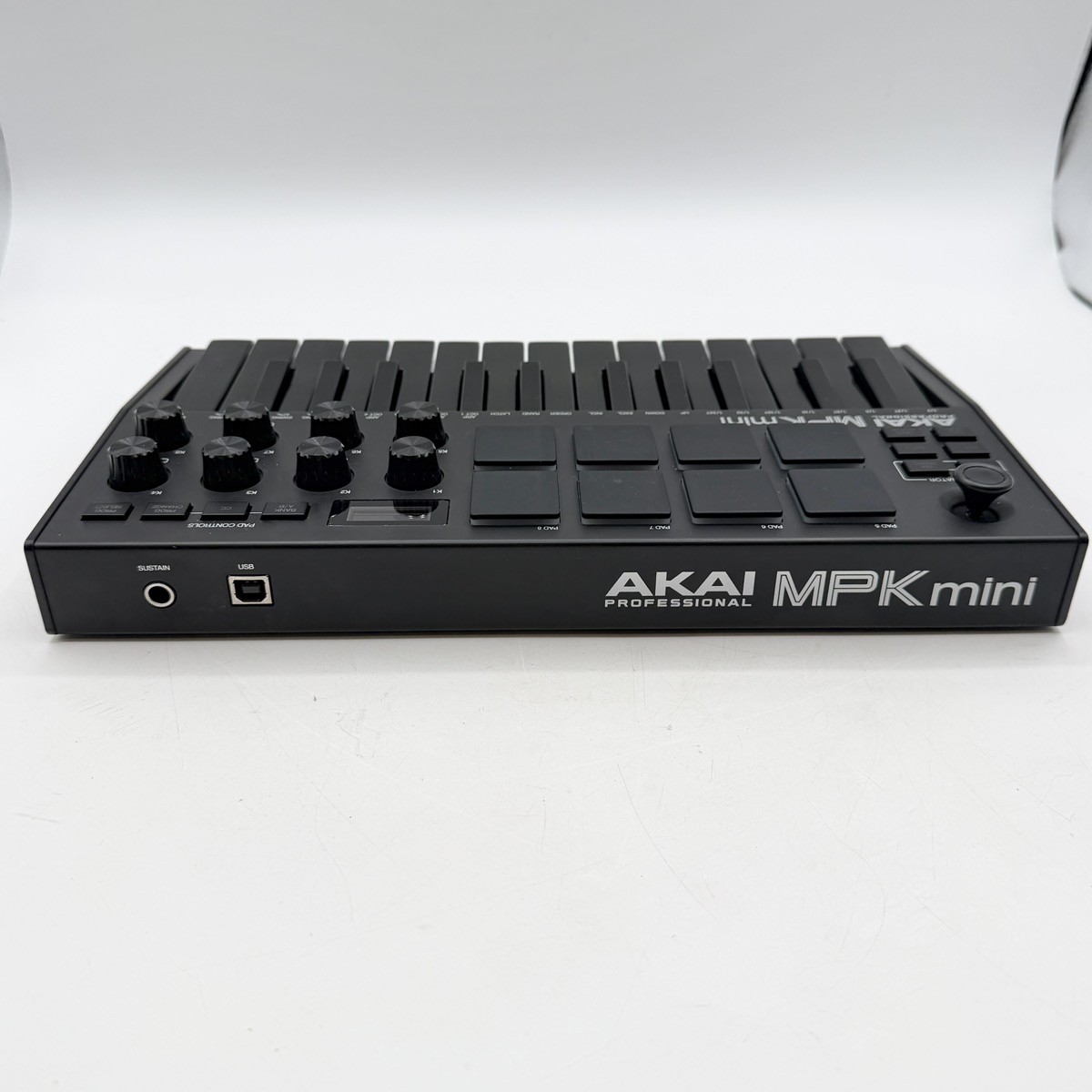 Akai Professional MPK Mini Compact Keyboard Pad Controller Black (CP1022431)