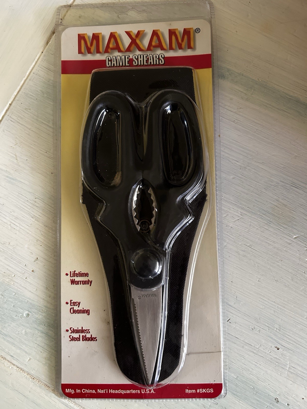 Maxam Game Kitchen Shears Stainless Steel Serrated 4in Blade Black Handle SKGS