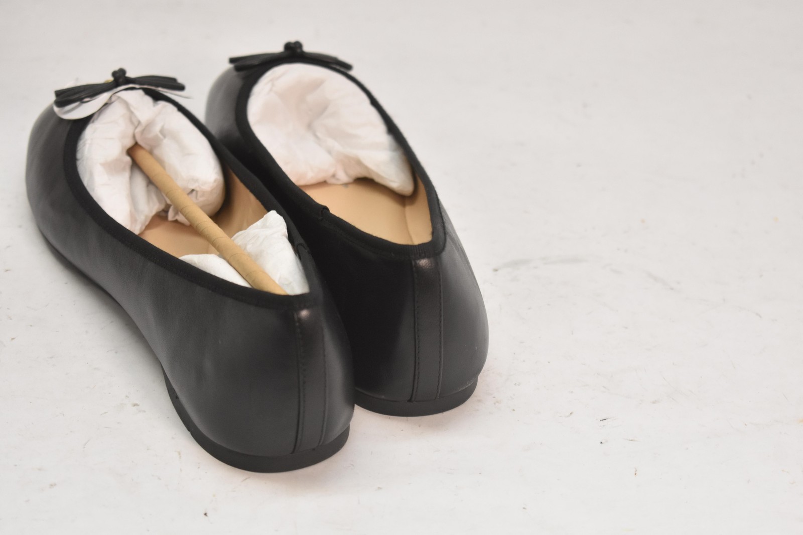 Coach Shoes Womens Size 9.5 Black Leather Ballet Flats Bow Slip On Comfort