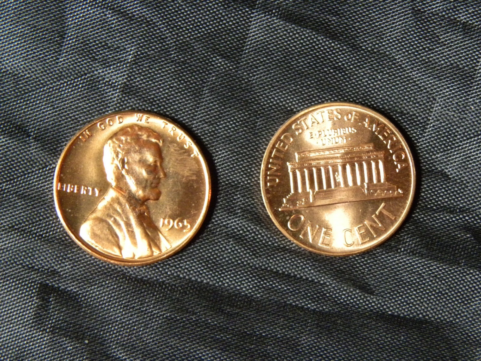 1965  Lincoln Memorial Cent / Penny SPECIAL MINT SET SMS