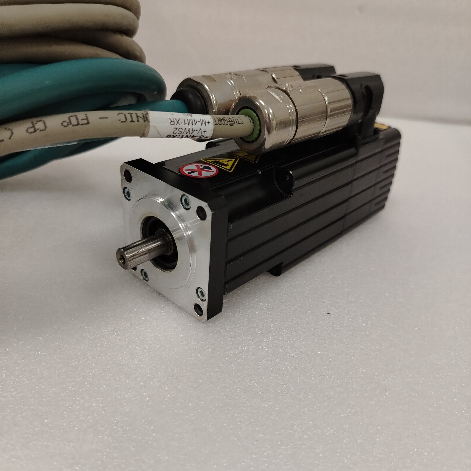 Moog G412-617A Motor