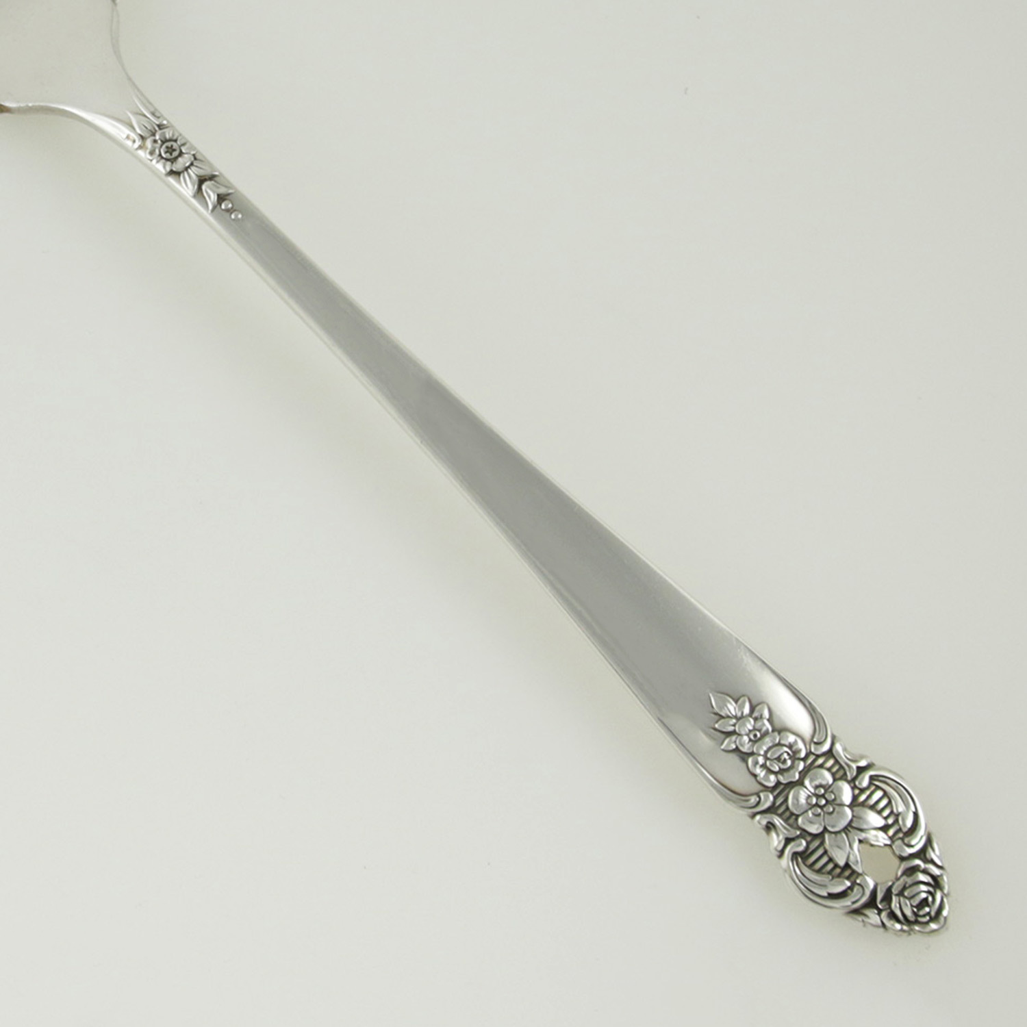 Oneida DISTINCTION Silver Plate Prestige 1951 Silverware Flatware CHOICE