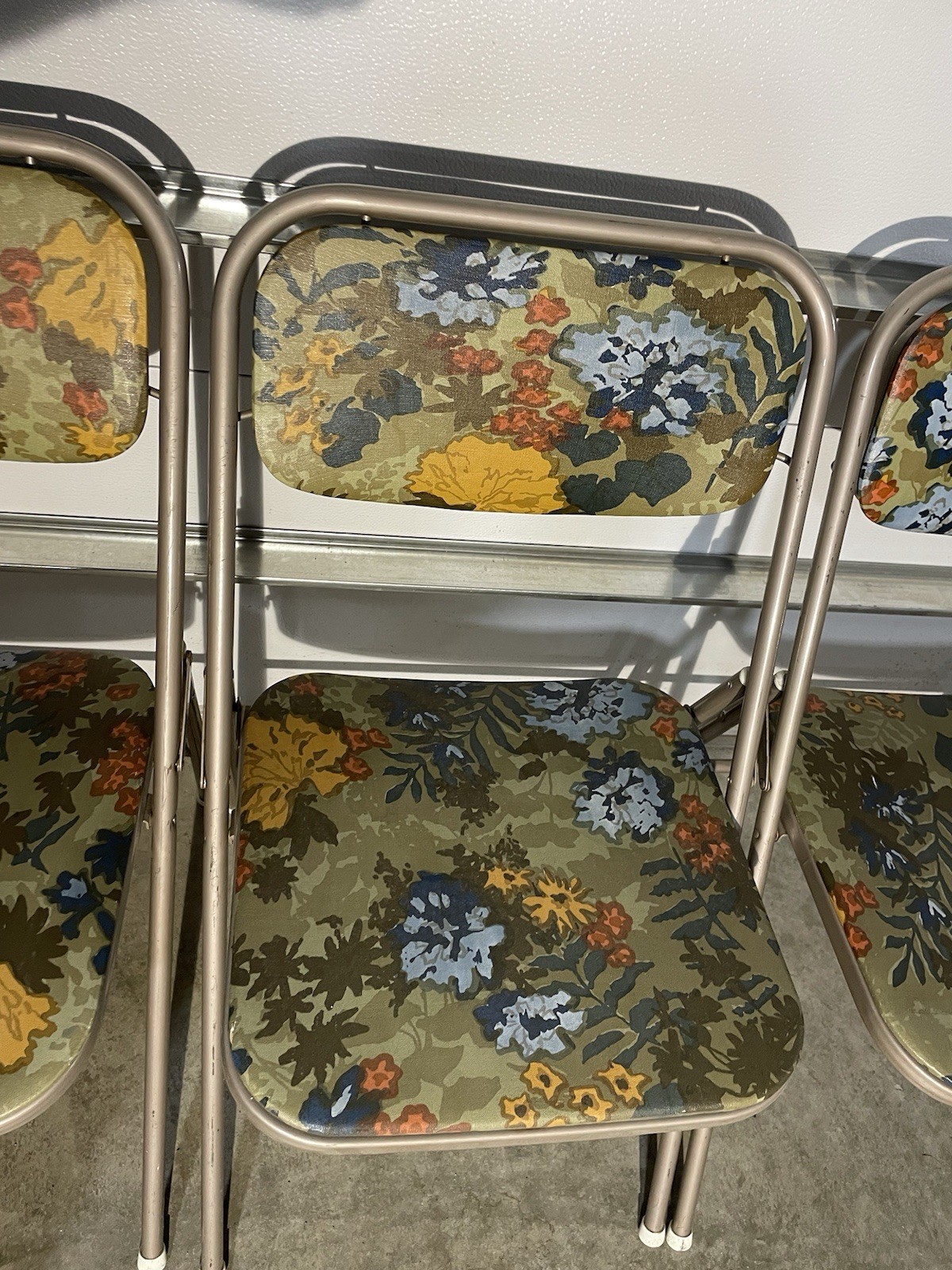 Samsonite 4 Folding Chair Set Padded Green Floral 1960s MCM Flower Power 1674
