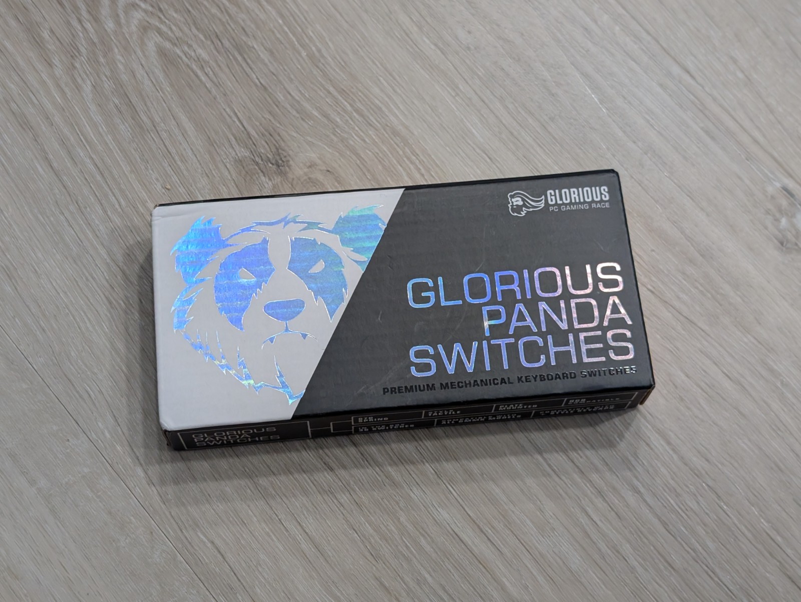 Glorious Panda Unlubed Mechanical Keyboard Switches – 36 Pack