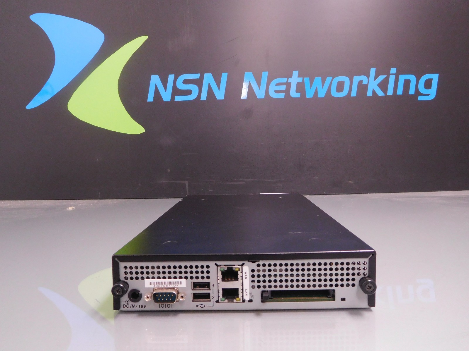 Blue Coat ProxySG 210 SG210-10-PR 090-02758 Security Appliance