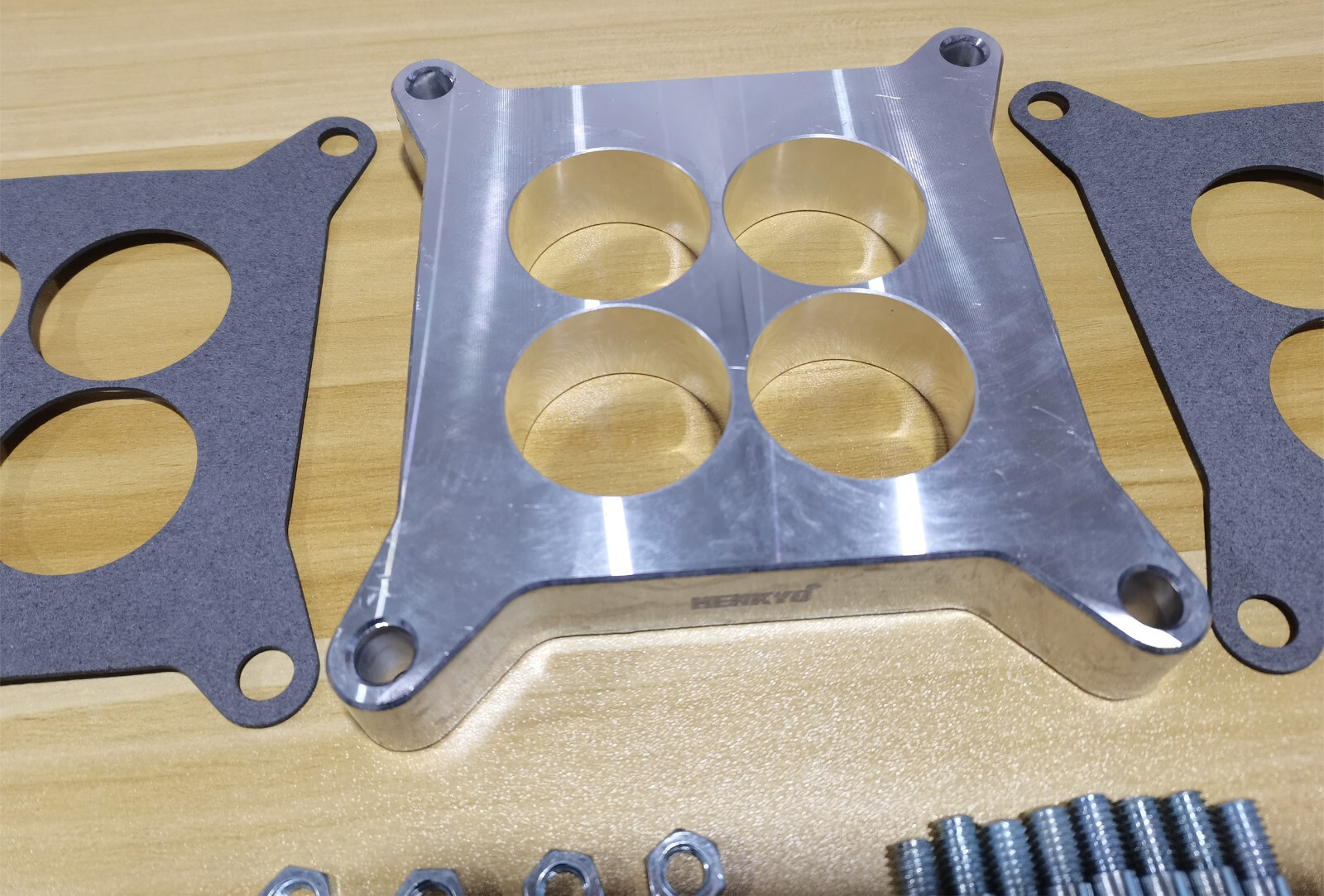 Used for modification Edelbrock 1406 1405 4 Barrel Carbs Manifold flange Spacer