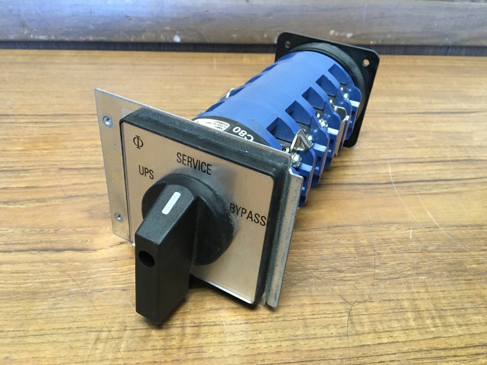 Kraus & Naimer C80 Rotary Switch 100A 600V 3‑Position General Purpose UPS Select