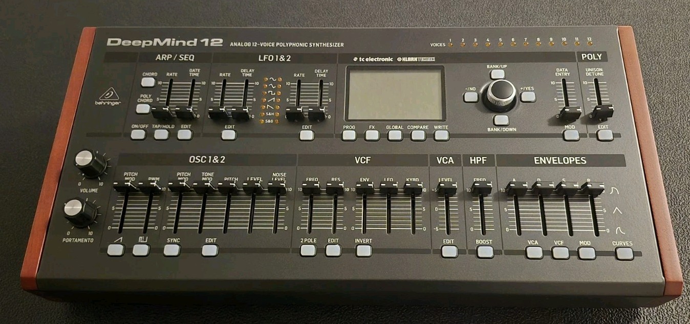 Behringer DeepMind 12D Polyphonic Analog Desktop Synthesizer Module .new