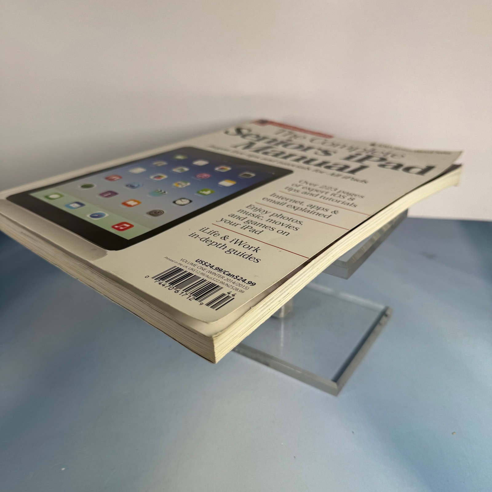 The Complete Seniors iPad Manual BDM Volume 1 iOS 8 Tips Tutorials Guide Book