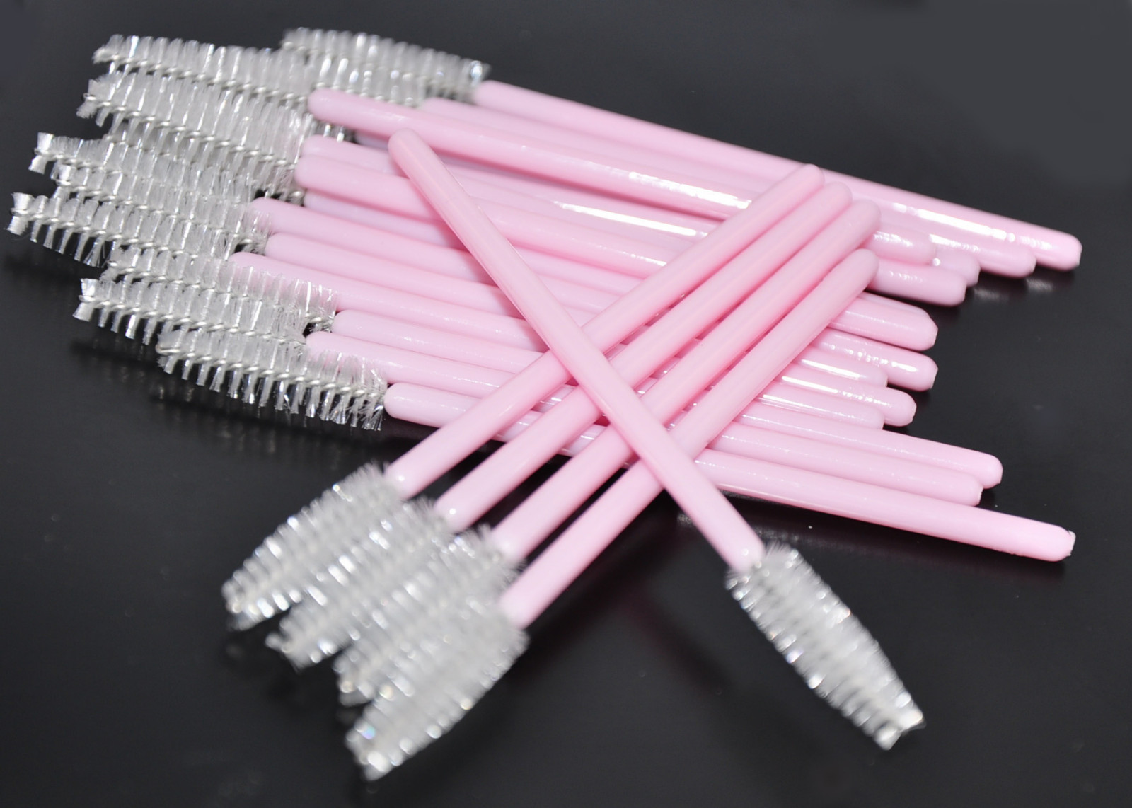 Eyelash Extension Disposable Mascara Wands Brush Pink Color