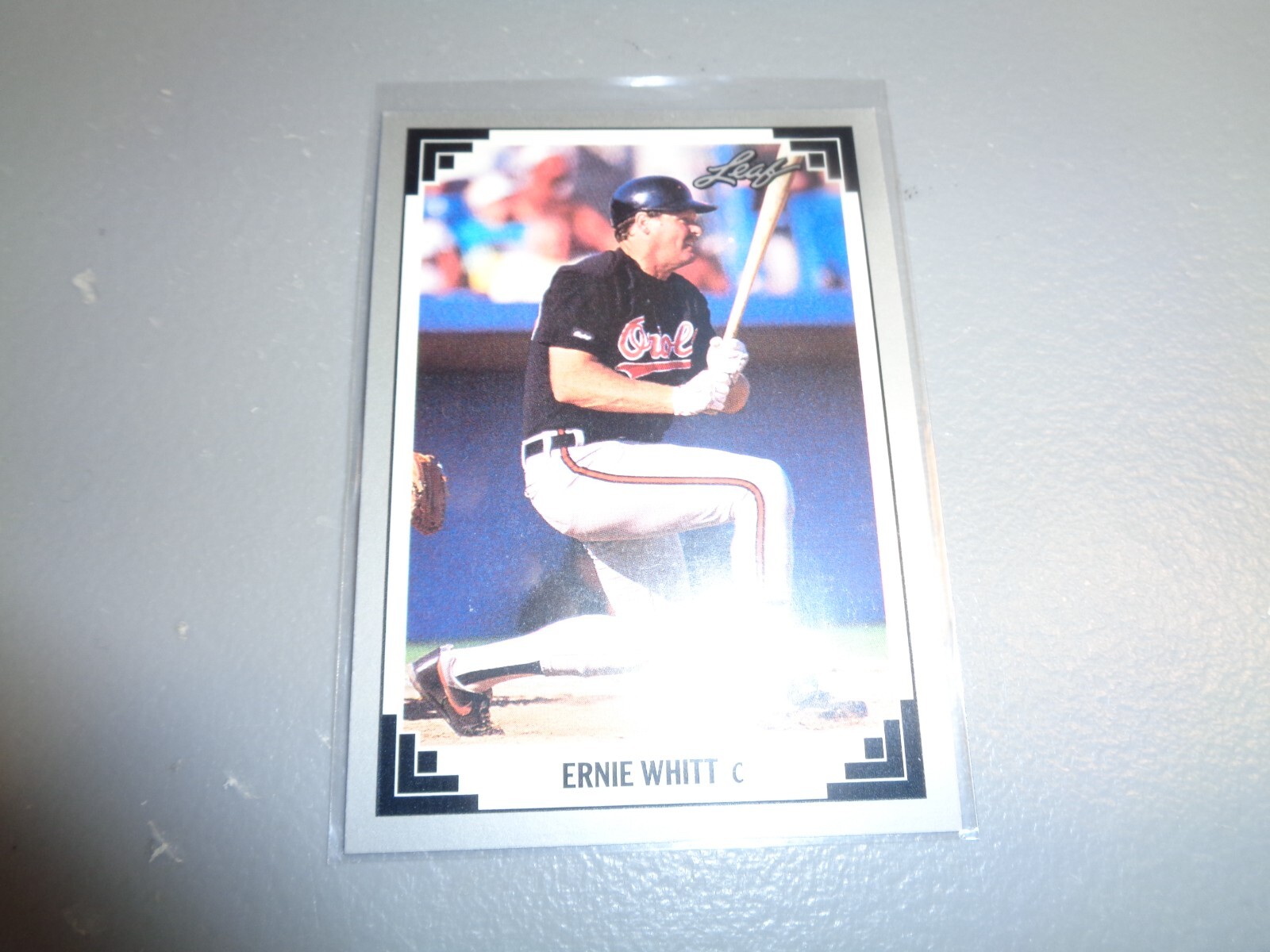 1991 Leaf Ernie Whitt Baseball Cards #391