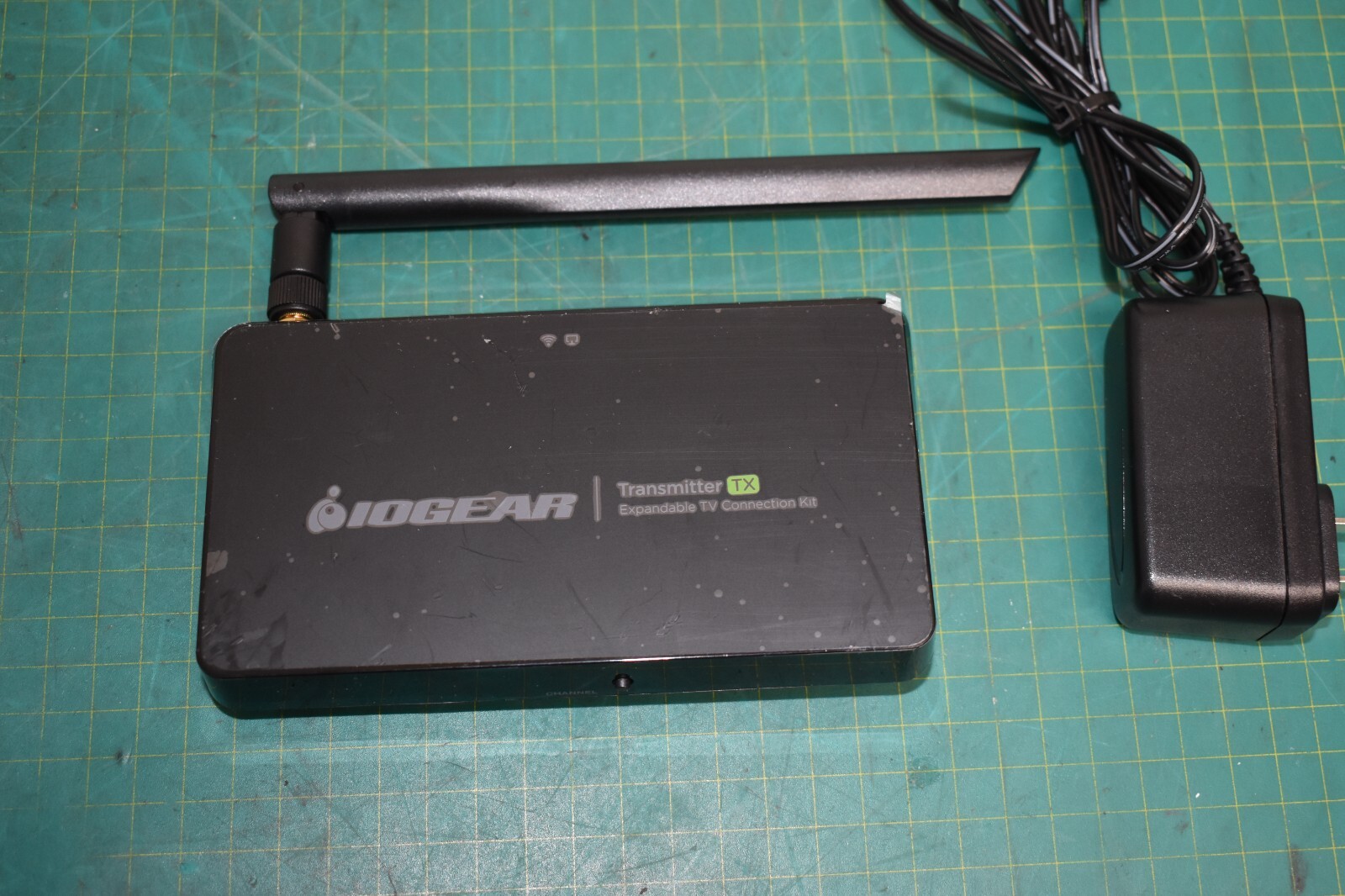 Expandable Wireless TV Connection Receiver