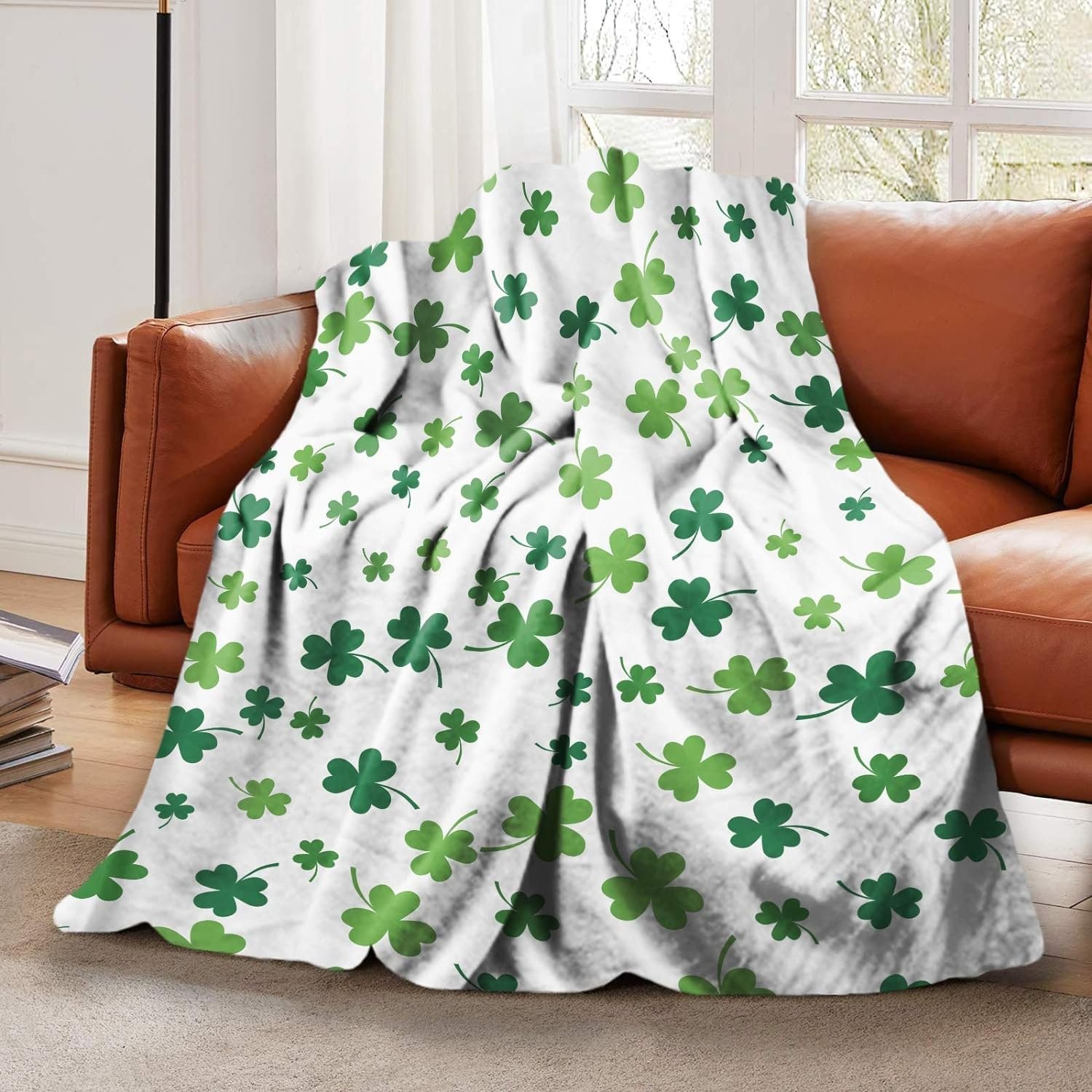 St. Patrick’s Day Green Shamrock US Plush Fleece Blanket Cozy Warm