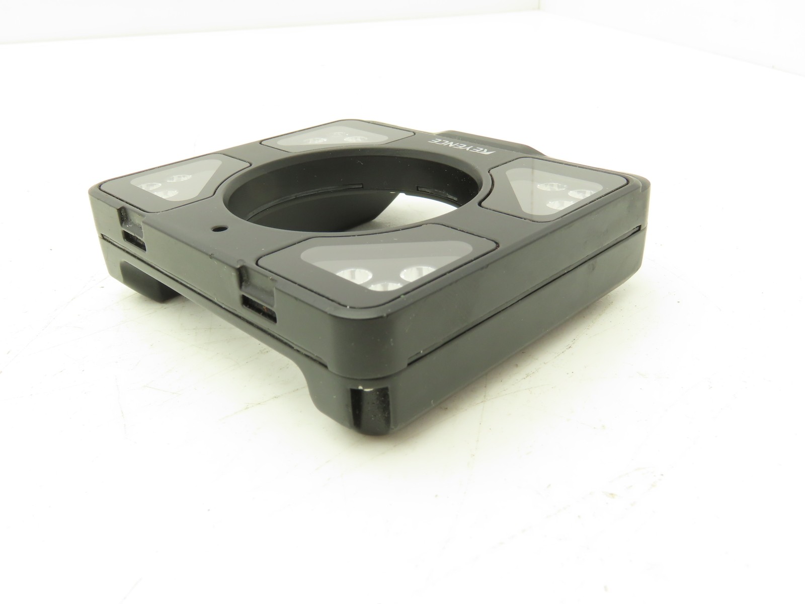 Keyence IV3-L5M Sensor Light Infrared IP67 US Free TAX 1PC