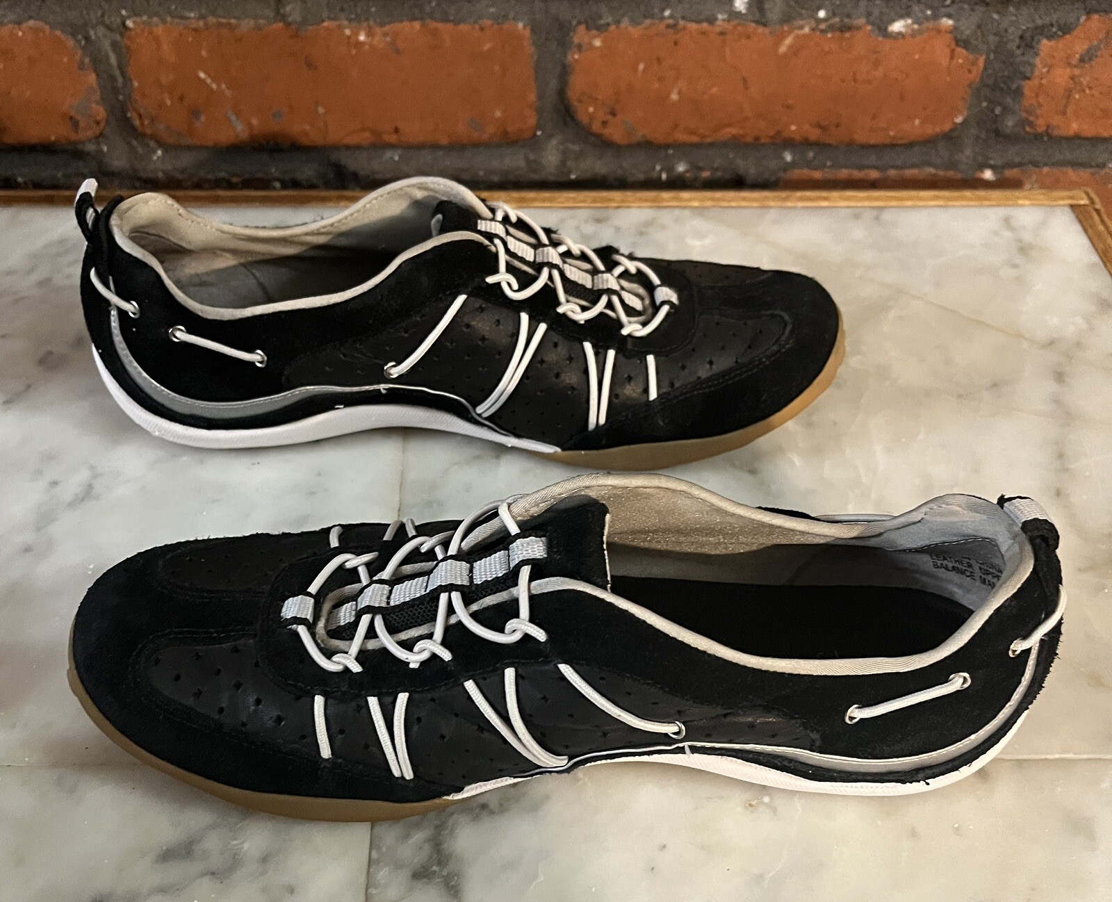 LOGO ! Men’s Casual Fitness Running Yoga Shoes - Size 10 Medium - Excellent Cond