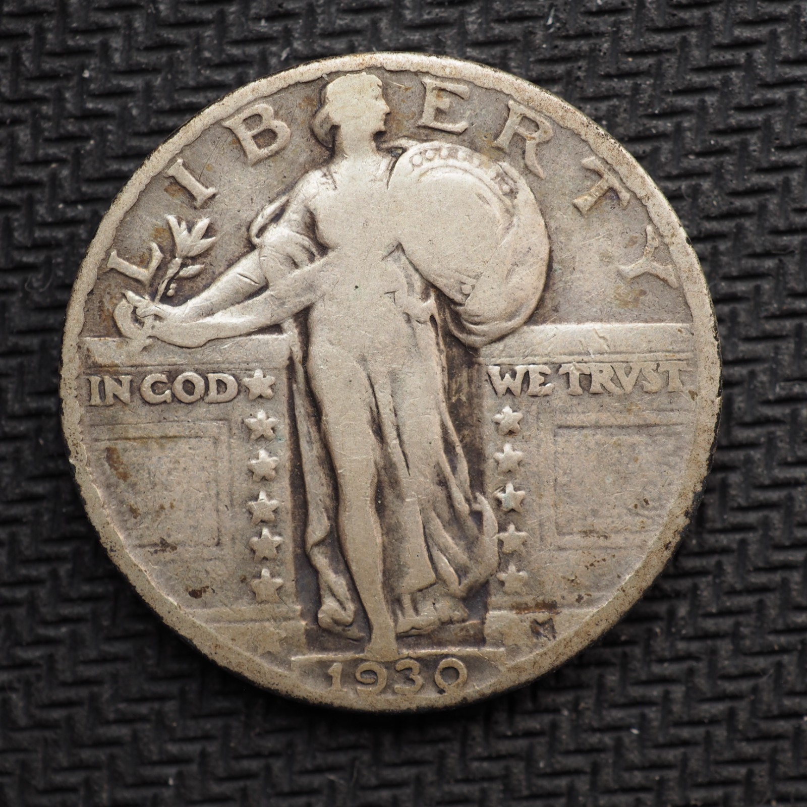 1930  *P*   STANDING LIBERTY SILVER QUARTER * NICE * - FREE SHIPPING! - C3421