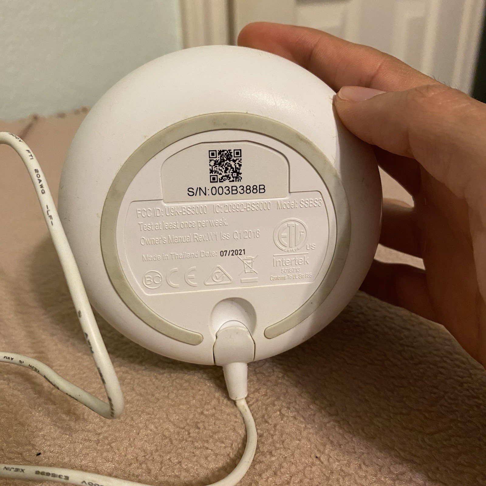SimpliSafe SSBS3 Base Station Home Security System With Power Cord.