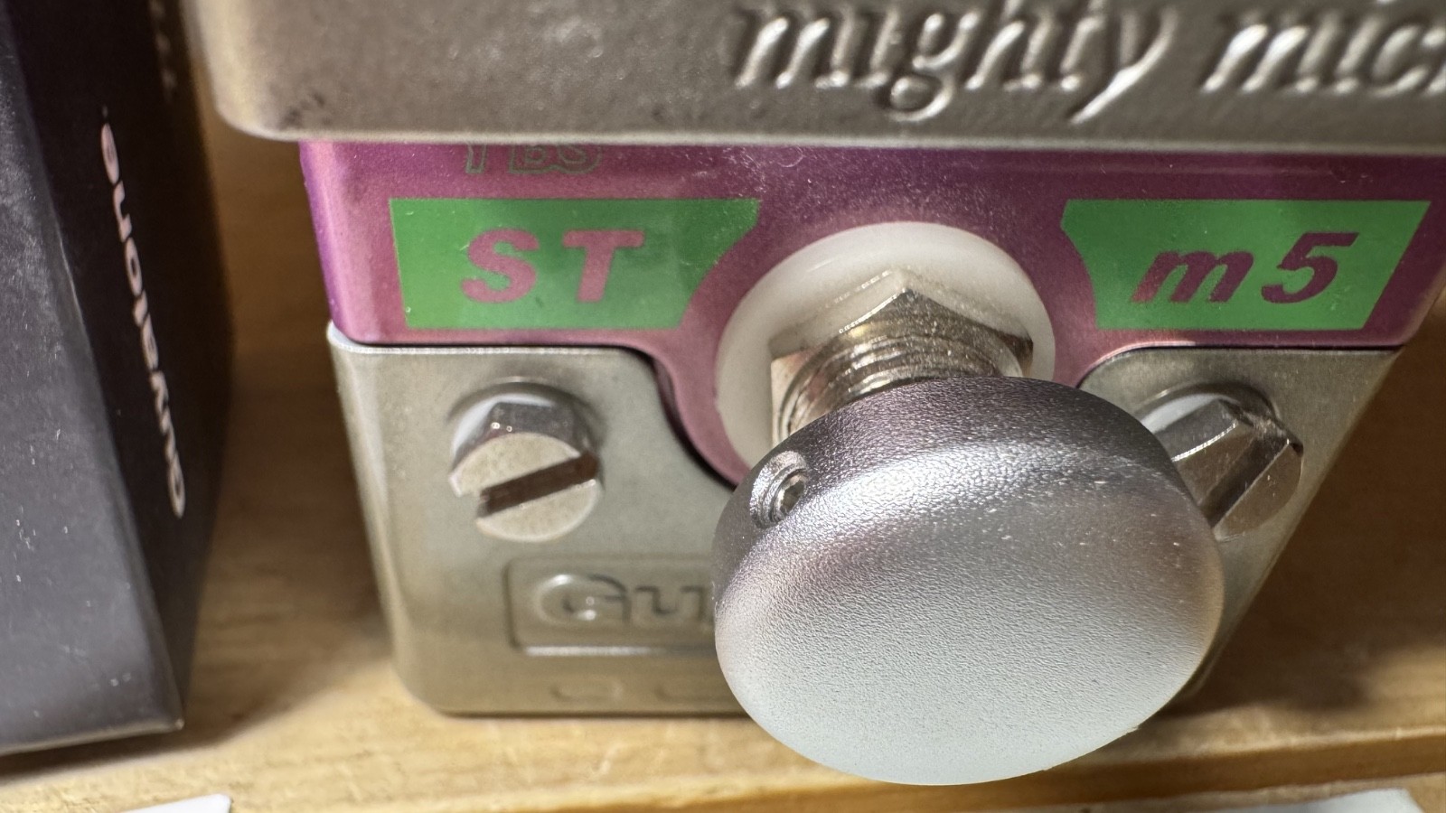 GuyaTonE ST-M5 Vintage Compressor