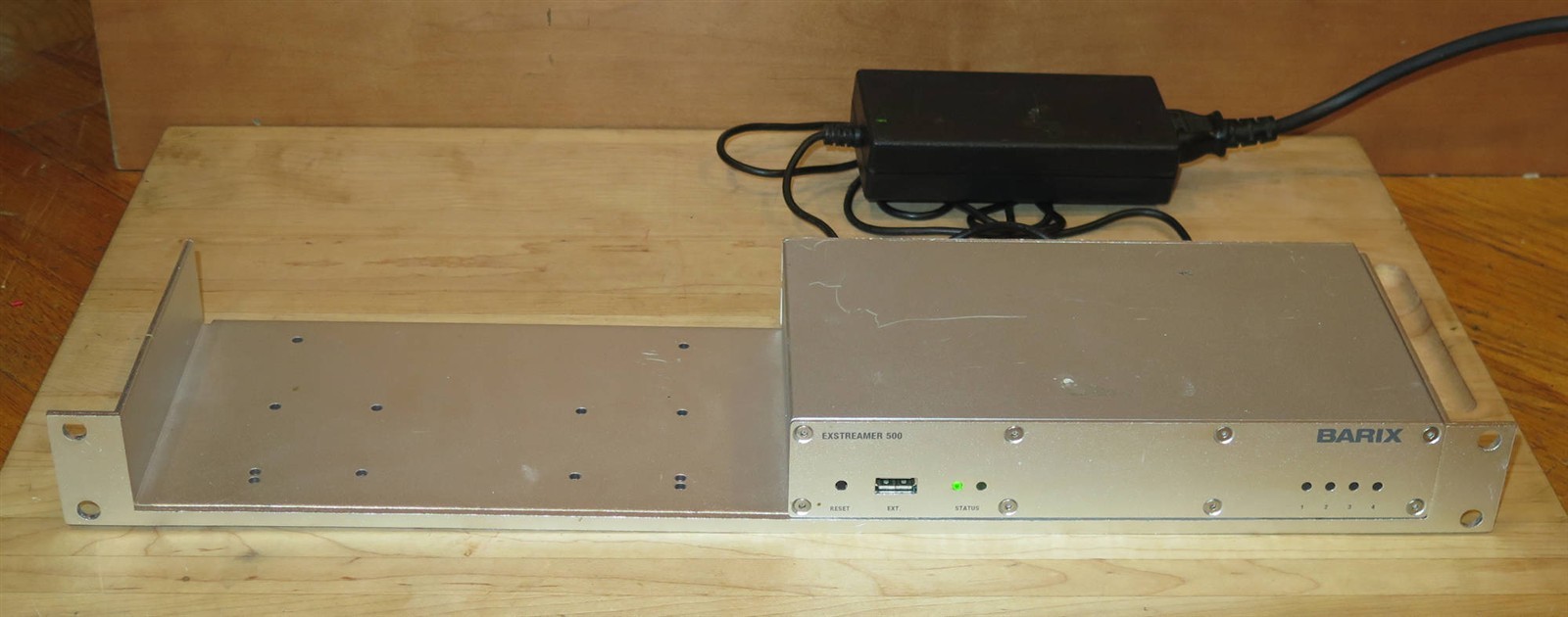 Barix Exstreamer 500 Multi-Format Audio IP Network Encoder/Decoder