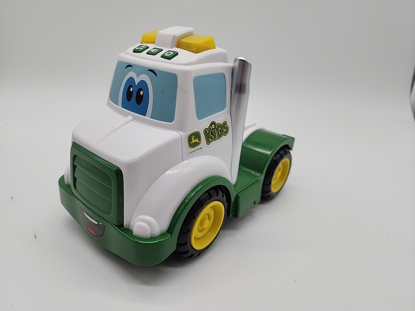 JOHN DEERE Farmin' Family Tractor TOMY 2020 Lights Sounds Farming Farm Boy Girl
