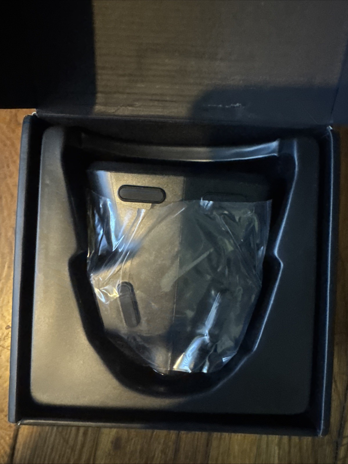 flydigi controller charging dock model:ARAA820001 input:5v 1000mA