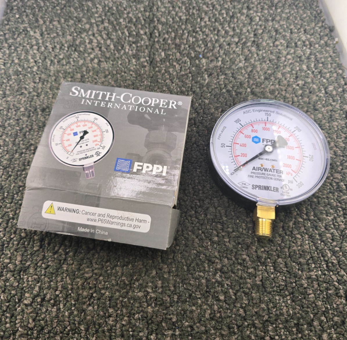 Smith-Cooper 11-553-00: Air-Water Gauge 0-300 PSI, FPPI