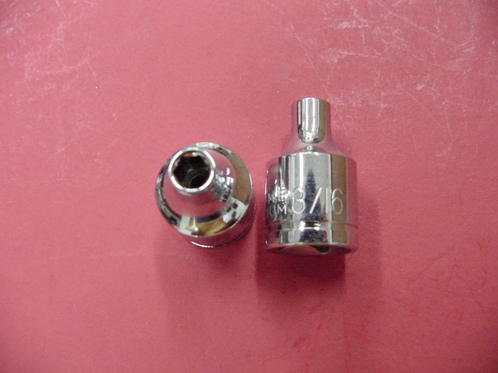 2 Pieces New 3/16 INCH Sockets Bondhus 6 Point 3/8" Drive CHROME VANADIUM #38316