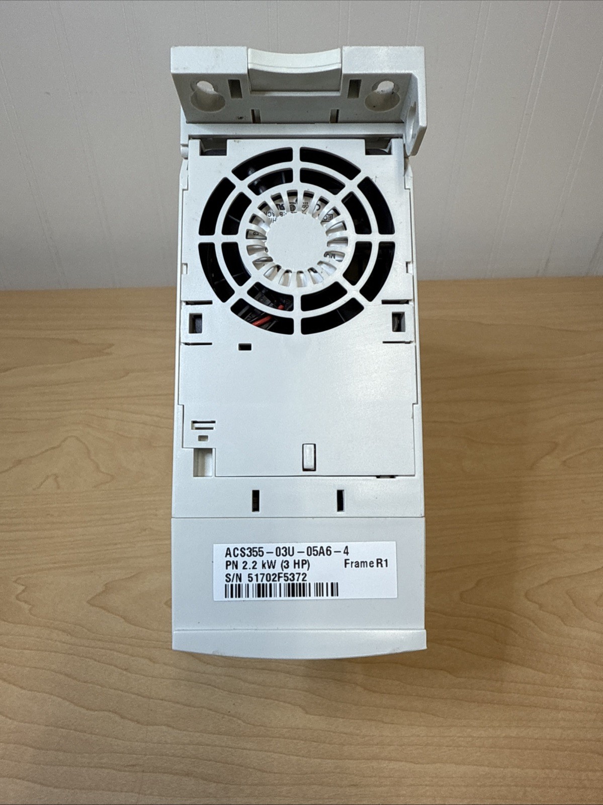 ABB ACS355-03U-05A6-4 VFD Variable Frequency AC Drive 2.2kW 3HP