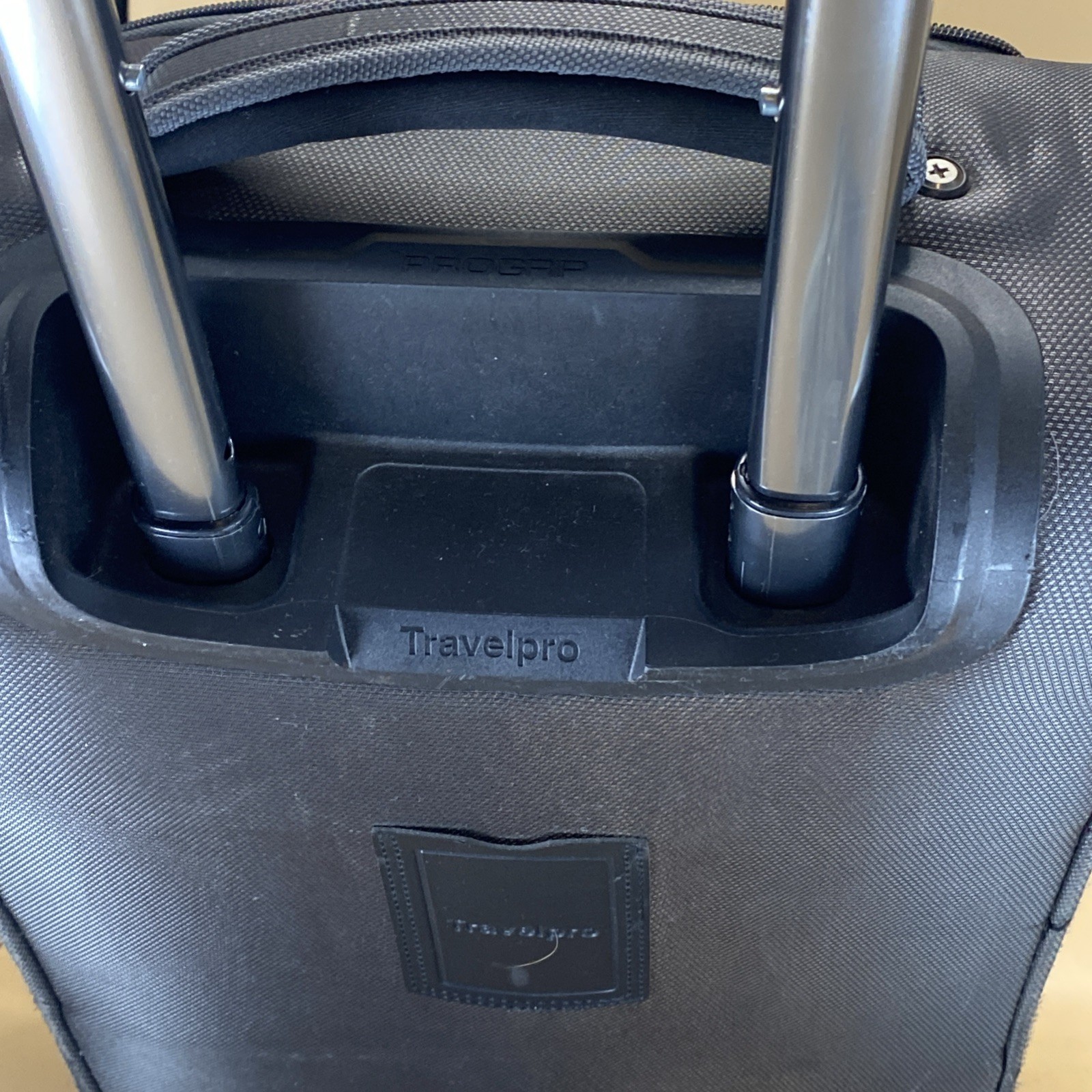 Travelpro 4 Wheel Expandable Spinner, #TP5086T5705 Clean Interior, USED