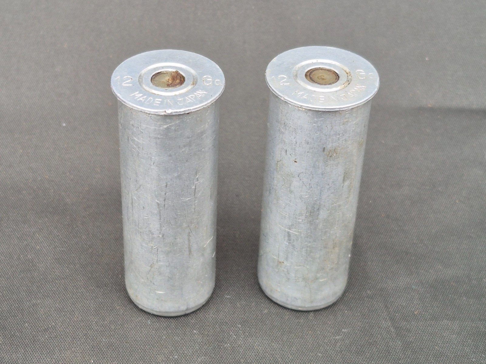 Unbranded  12 Gauge Aluminum Snap Caps    SET    USED   Inert Dummy Rounds   9