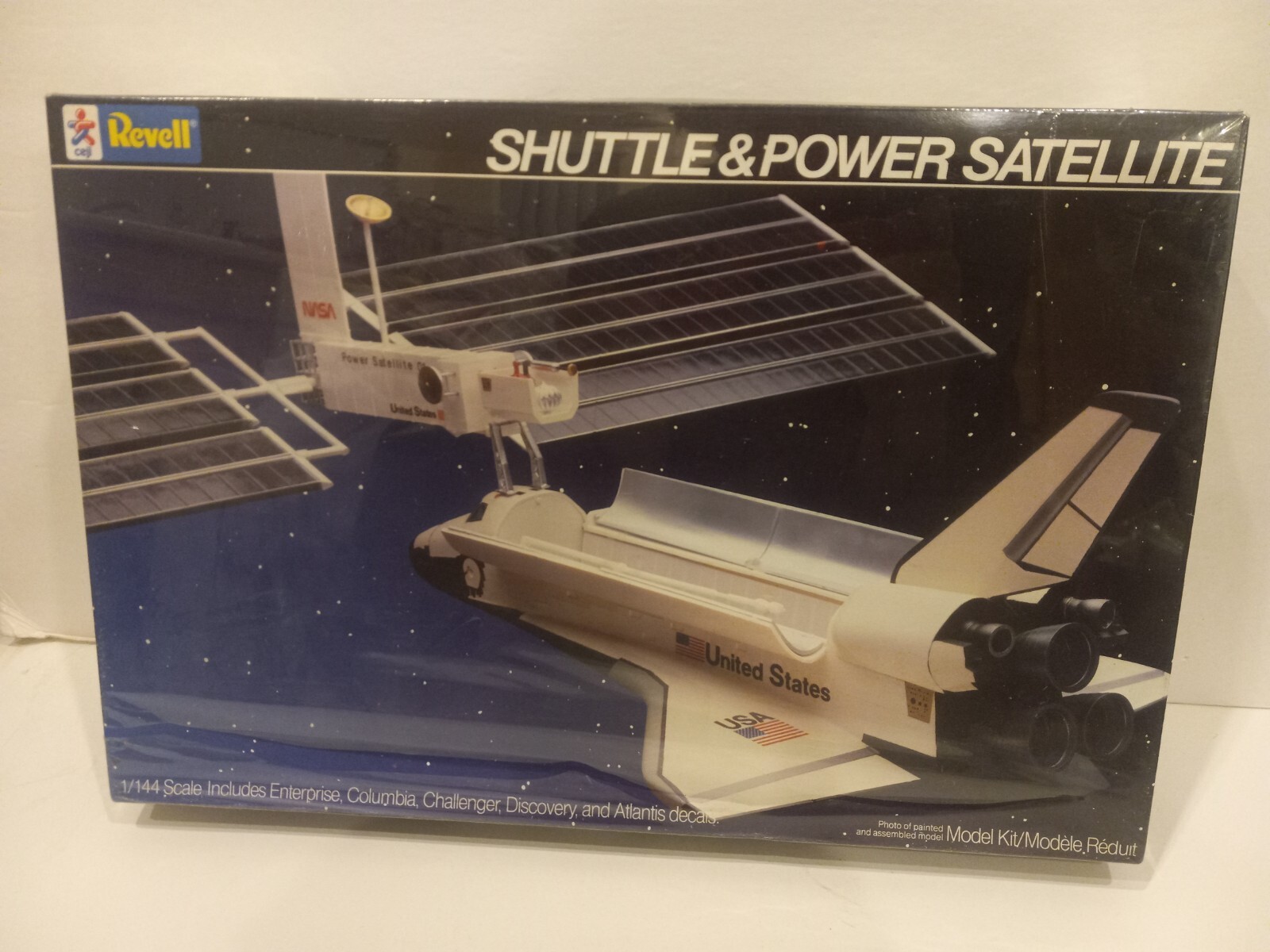 Revell -SHUTTLE & POWER SATELLITE 1/144 #4550 Model Kit W/ Decals- Wrap Issues..