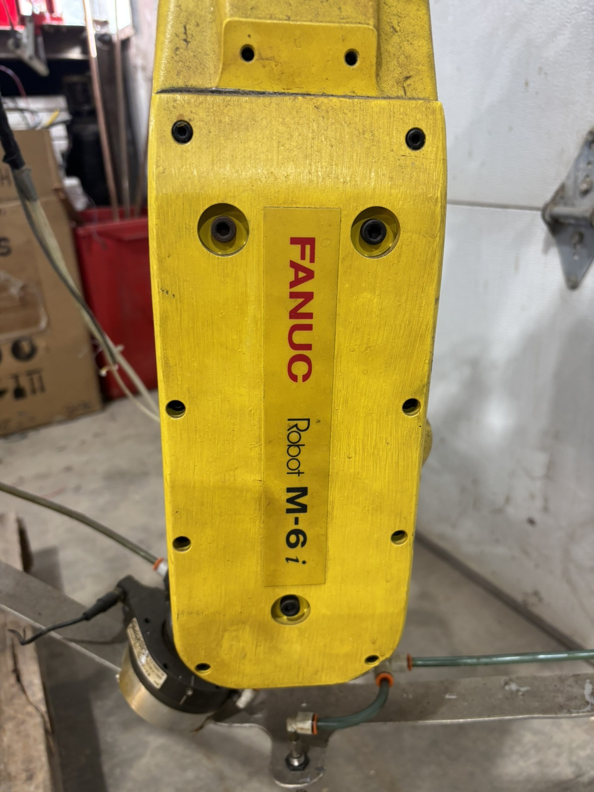 Fanuc M-6I Industrial Robot 6 Axis R-J2 Controller Teach Pendent Complete Unit