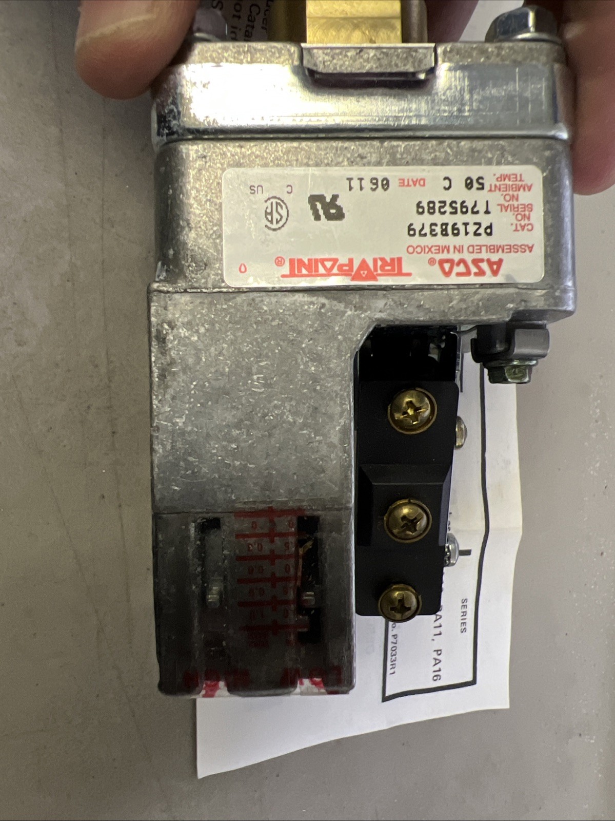 Asco PZ19B379 Tri-Point Pressure Switch