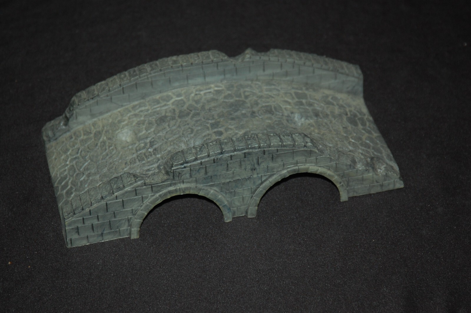 Conte Plastic Bridge Diorama Accessory 9.75" Long Scale Model Terrain