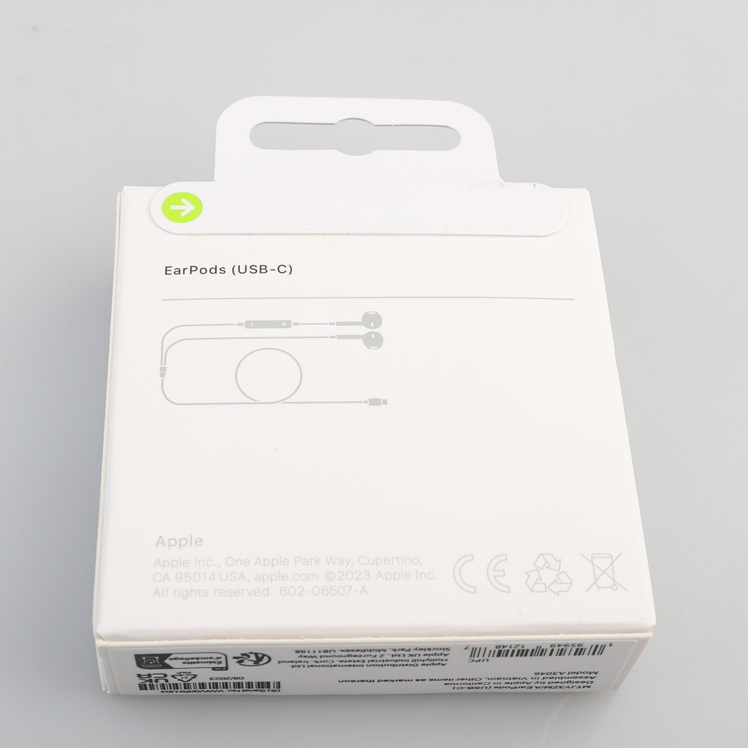 Original Apple EarPods Headphones USB-C Plug Wired Headset For iPhone 17 Pro Max