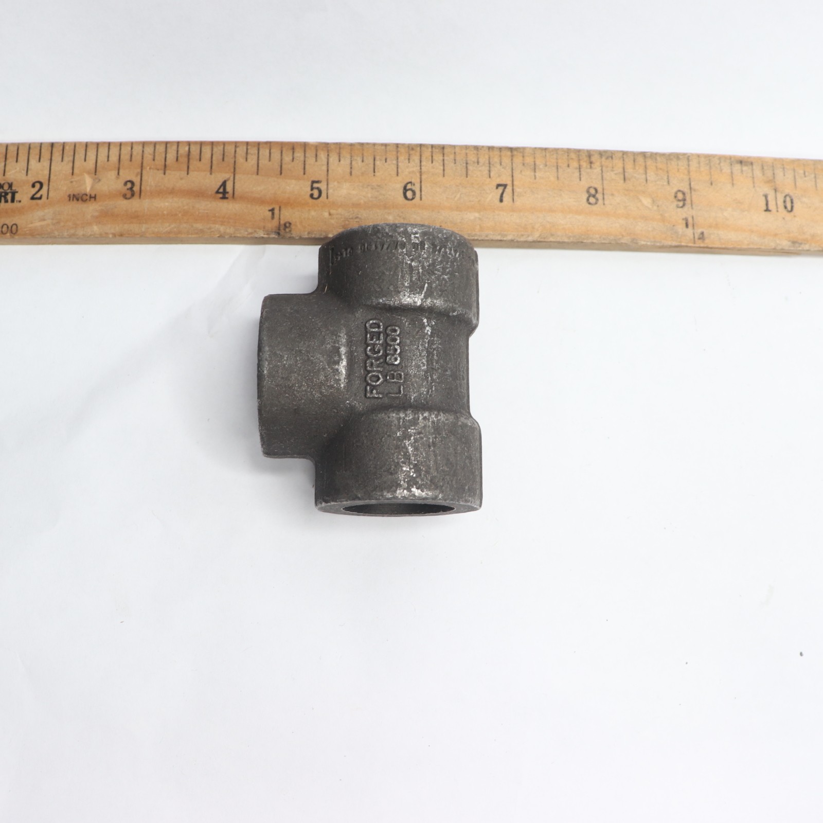 Bonney Socket Weld Tee Class 3000 Schedule 80 Forged Carbon Steel 1"