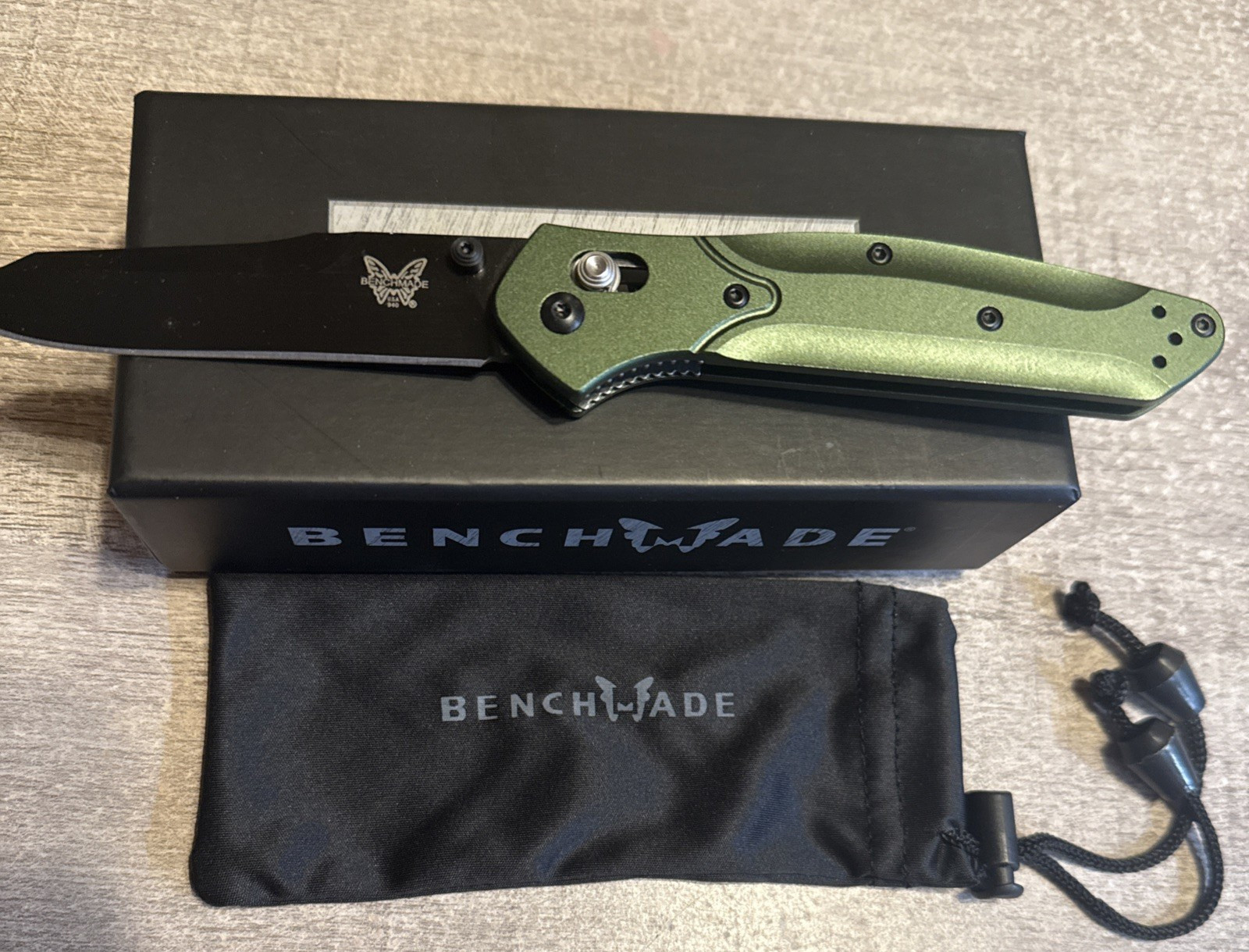 BM 940 Osborne  AXIS Lock Ultra EDC Black Blade Authniticity unverified