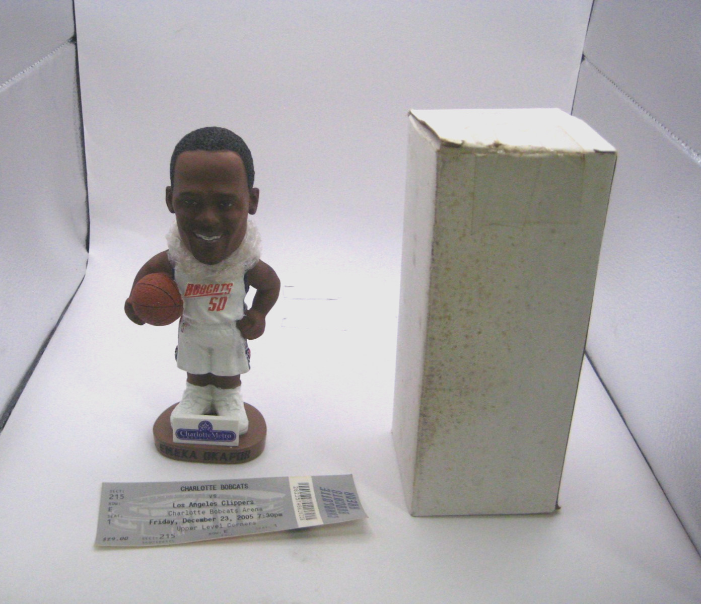 EMEKA OKAFOR CHARLOTTE BOBCATS BOBBLE HEAD WITH GAME TICKET FREE SHIP